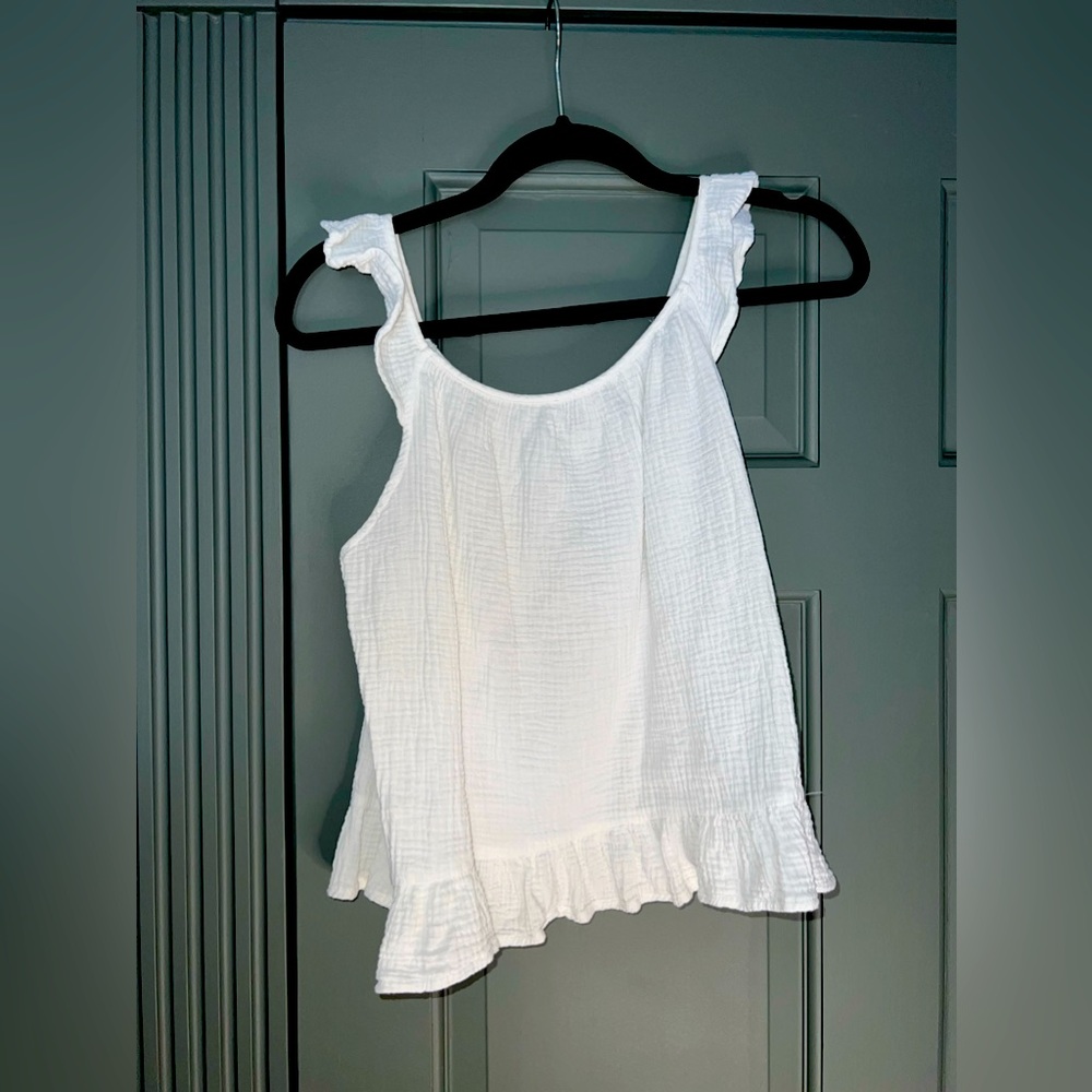 Super cute and summery white linen tank top